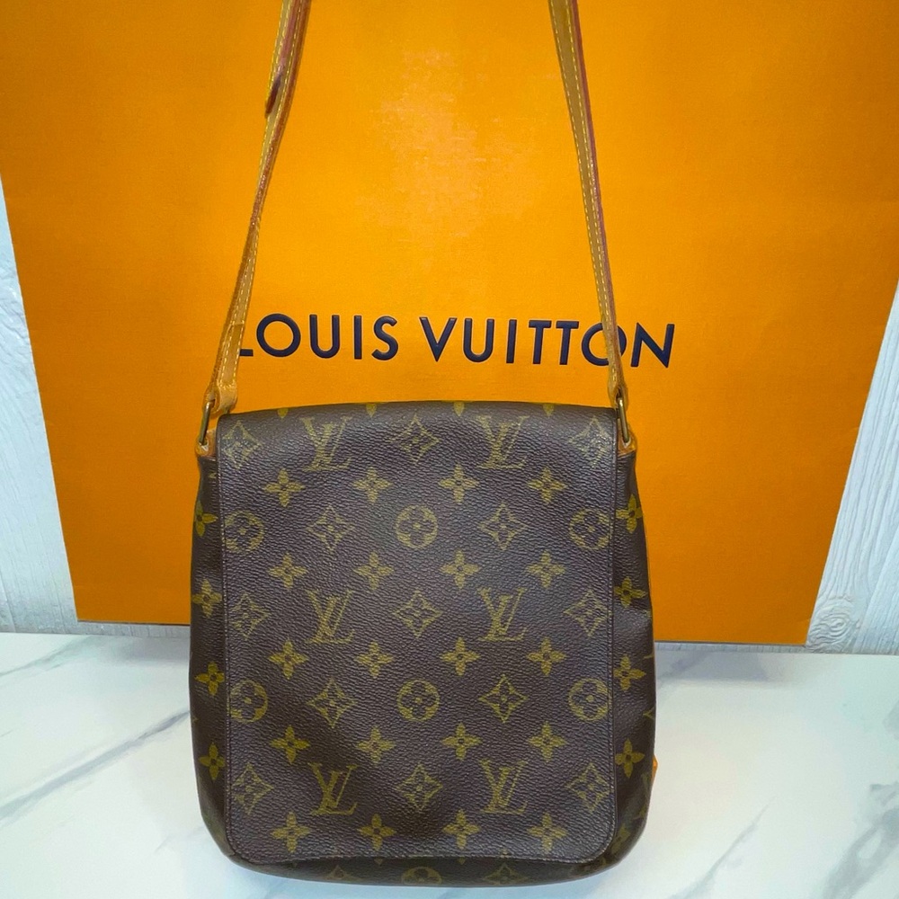 Louis Vuitton Purse! LV Musette Monogram Shoulder Bag Crossbody Messenger!